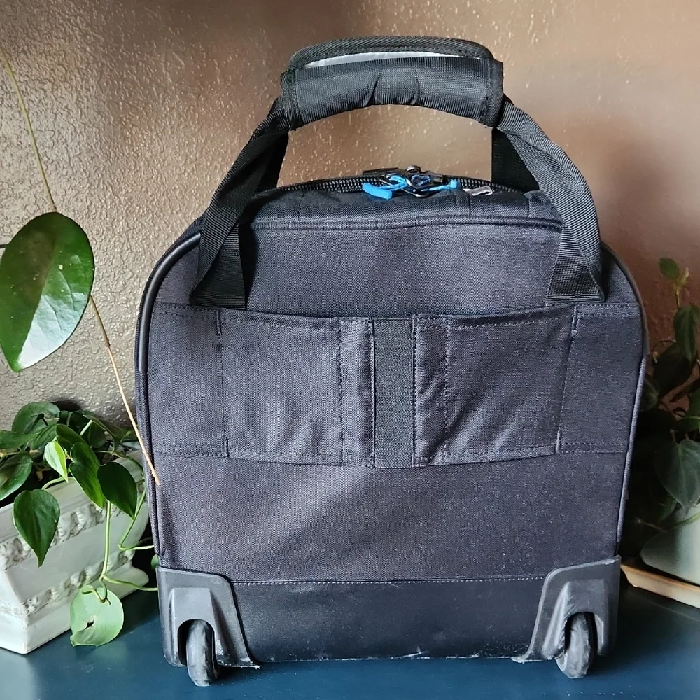 Eagle Creek Wheeled Personal Underseat Carry-on Travel Bag